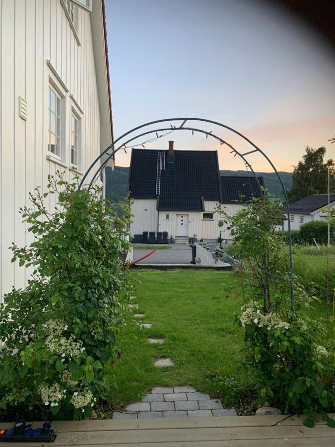 The Gingerbread House Apartment Lillehammer Exterior foto